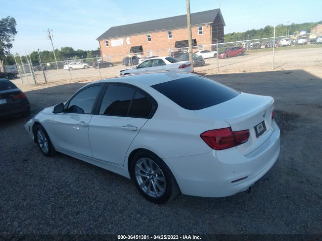 WBA8E1G51HNU14931 BMW 3 Series 320i