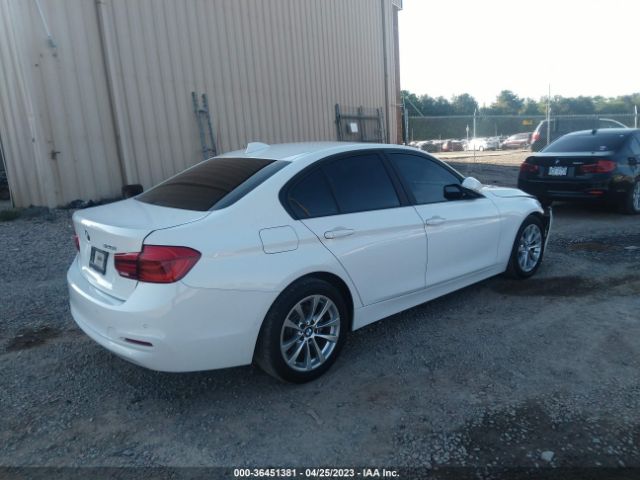 WBA8E1G51HNU14931 BMW 3 Series 320i