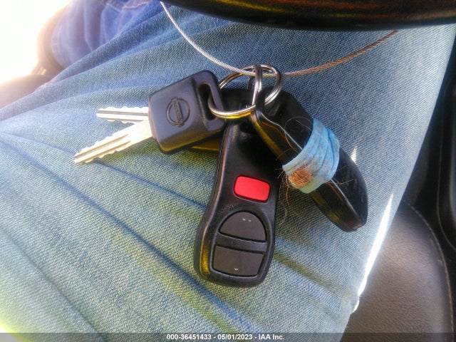 2002 NISSAN PATHFINDER LE VIN: JN8DR09YX2W707143