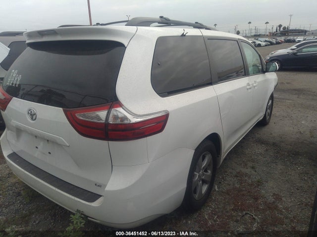 Toyota SIENNA LE 2017 5TDKZ3DC4HS794174 Image 5