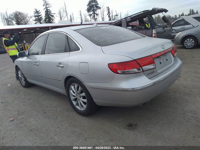 2008 HYUNDAI AZERA LIMITED VIN: KMHFC46F18A303391