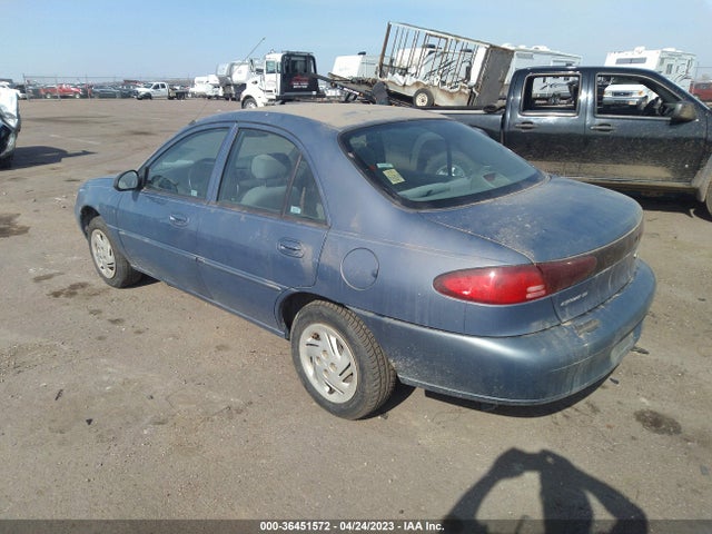 1999 FORD ESCORT SE VIN: 1FAFP13P4XW101043