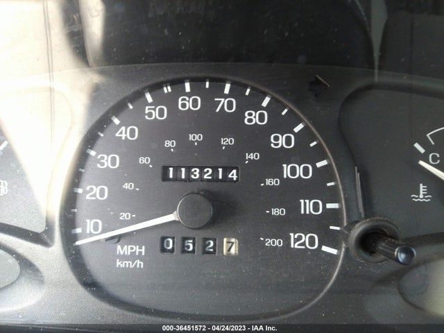 1999 FORD ESCORT SE VIN: 1FAFP13P4XW101043