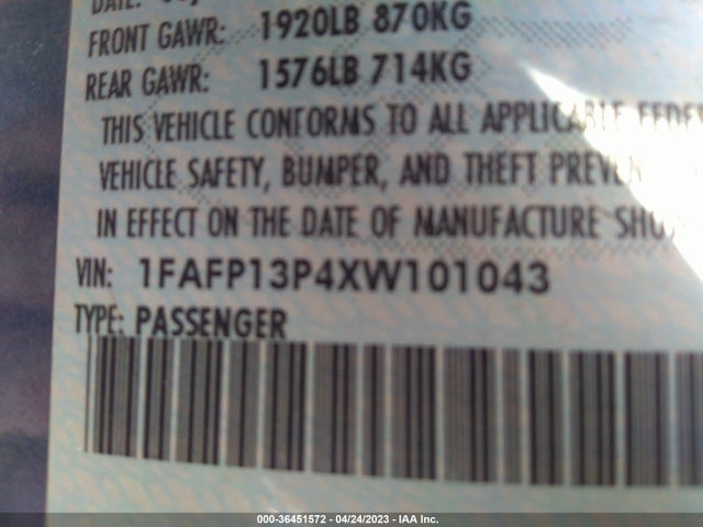 1999 FORD ESCORT SE VIN: 1FAFP13P4XW101043