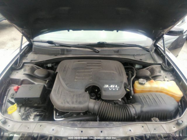 2C3CDXHG5KH572793 Dodge CHARGER GT