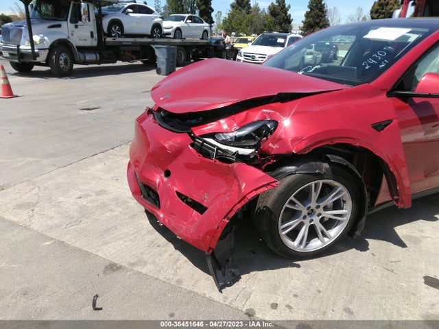7SAYGDEE5PF688568 Tesla Model Y Long Range