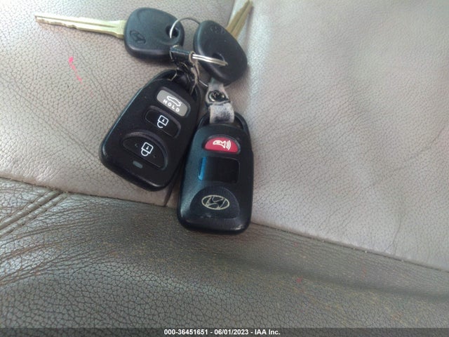Hyundai ELANTRA SE 2017 5NPD84LF5HH015514 Image 11