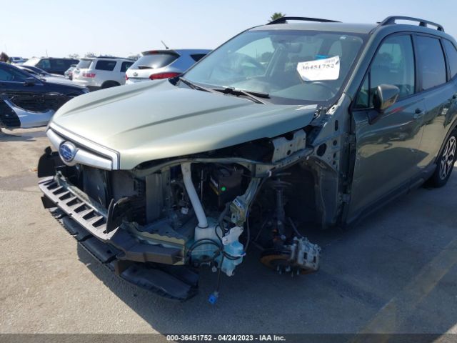 JF2SKAGC9KH408009 Subaru Forester Premium