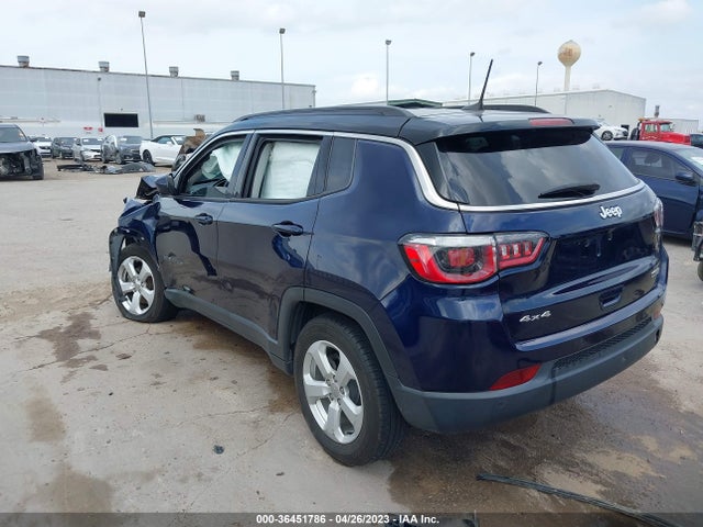 3C4NJDBB6JT261839 Jeep Compass Latitude