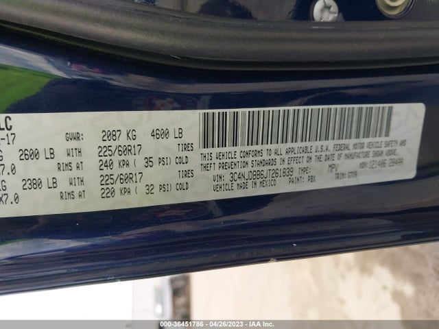 3C4NJDBB6JT261839 Jeep Compass Latitude