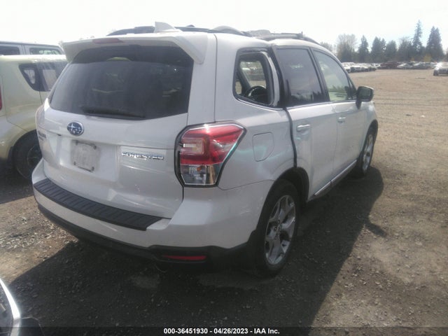 JF2SJAWC9JH480928 Subaru Forester Touring