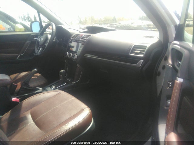 JF2SJAWC9JH480928 Subaru Forester Touring