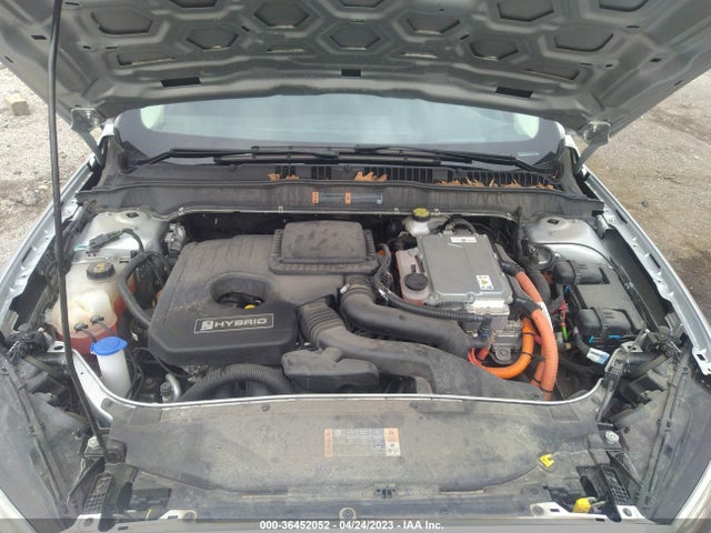 3FA6P0LU9KR197117 Ford Fusion Hybrid Se
