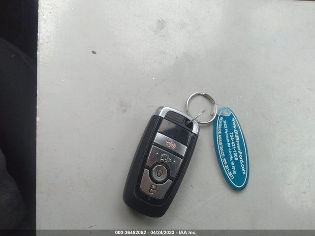 3FA6P0LU9KR197117 Ford Fusion Hybrid Se