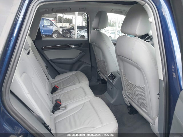 WA1LFAFP6EA041203 Audi Q5 Premium Plus