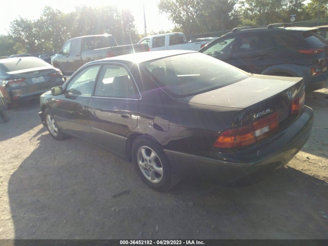 1998 LEXUS ES 300 LUXURY SPORT SDN VIN: JT8BF28G1W0133281