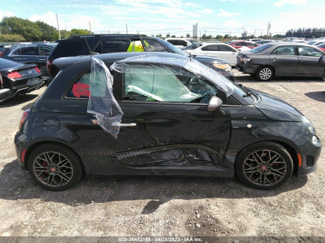 2017 Fiat 500, VIN: 3C3CFFFH2HT515421