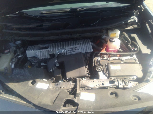 Toyota Prius V Two/five/three/four 2017 JTDZN3EU7HJ068422 Image 10