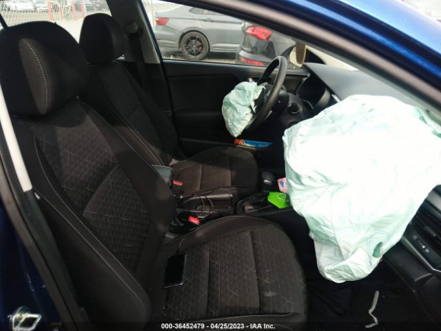 3KPA25AD5LE289756 KIA Rio 5-door S
