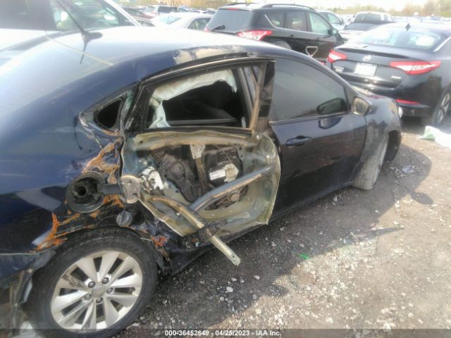 1C3CDFDH8FD405775 Dodge Dart Aero