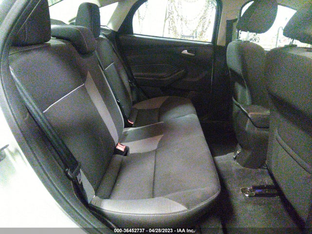 Ford FOCUS SE 2014 1FADP3F27EL181343 Image 8