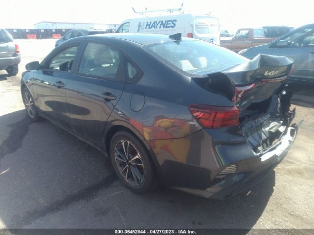 3KPF24AD6NE435360 KIA Forte Lxs