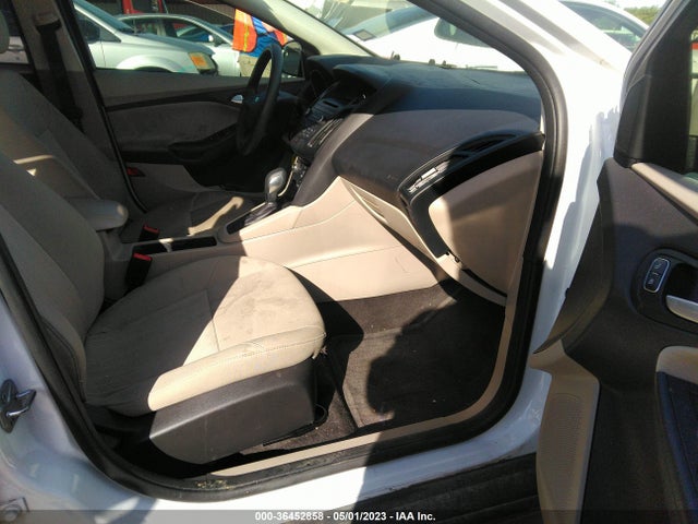 Ford FOCUS SE 2017 1FADP3F28HL332792 Image 7