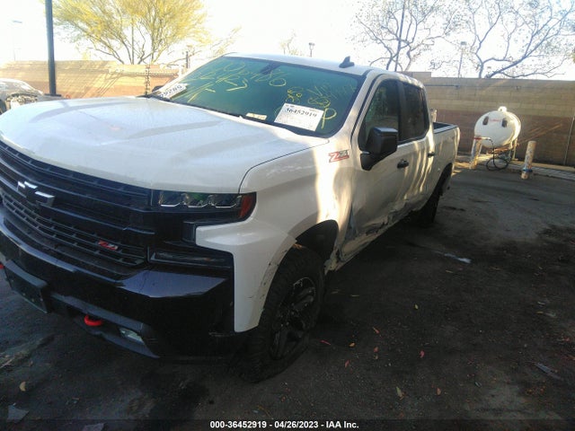 Chevrolet Silverado 1500 Ltd Lt Trail Boss 2022 1GCPYFED0NZ199947 Image 2