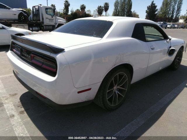 2C3CDZFJ2GH330254 Dodge Challenger R/t Scat Pack