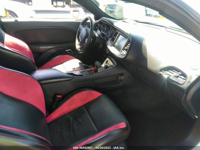 2C3CDZFJ2GH330254 Dodge Challenger R/t Scat Pack