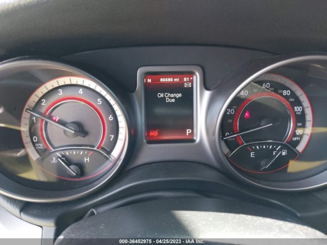 3C4PDCGGXJT172502 Dodge Journey Crossroad