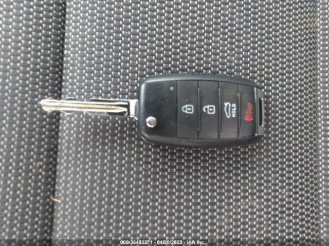 3KPFK4A71HE028979 KIA FORTE LX