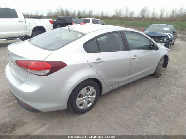 3KPFK4A71HE028979 KIA FORTE LX