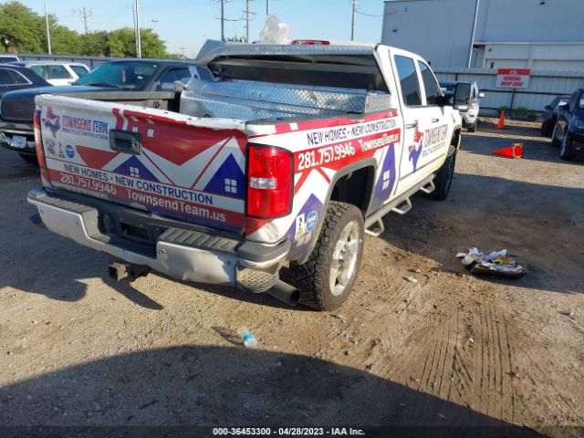 1GT12UE80GF293670 GMC Sierra 2500hd Denali