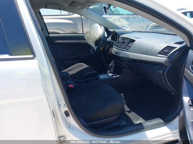 JA32U2FU0FU004438 Mitsubishi LANCER ES