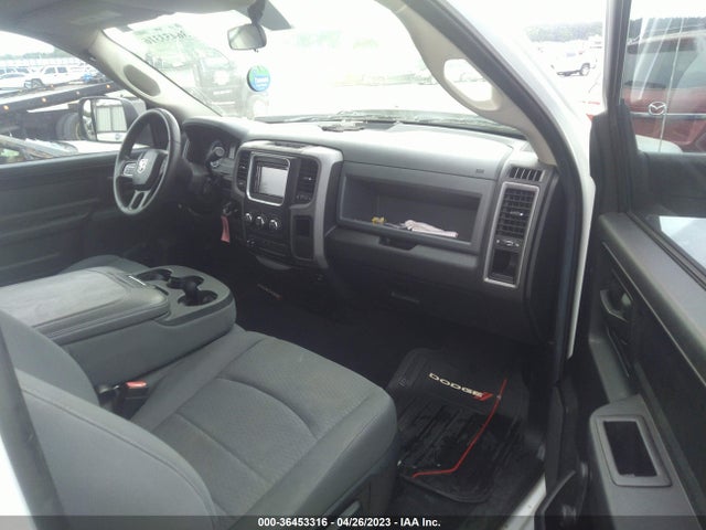2014 RAM 1500 EXPRESS VIN: 3C6JR6AT5EG153179