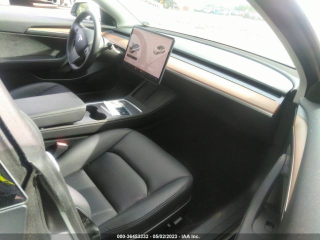 5YJ3E1EA5PF403084 Tesla MODEL 3