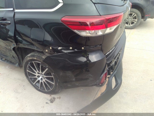 Toyota Highlander Xle/se 2017 5TDKZRFH2HS187718 Image 7
