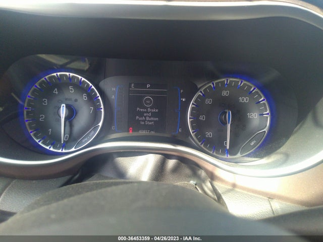 2C4RC1BG8JR122112 Chrysler Pacifica Touring L