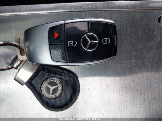 WDDZF4JB5JA303418 Mercedes-Benz E-class E 300