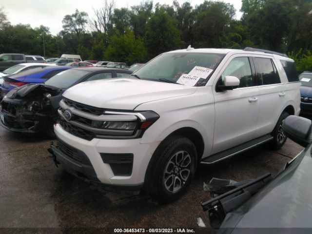 1FMJU1JT5NEA67318 Ford Expedition Xlt