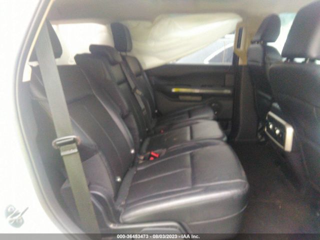 1FMJU1JT5NEA67318 Ford Expedition Xlt