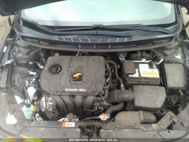 3KPFL4A77JE246718 KIA FORTE S