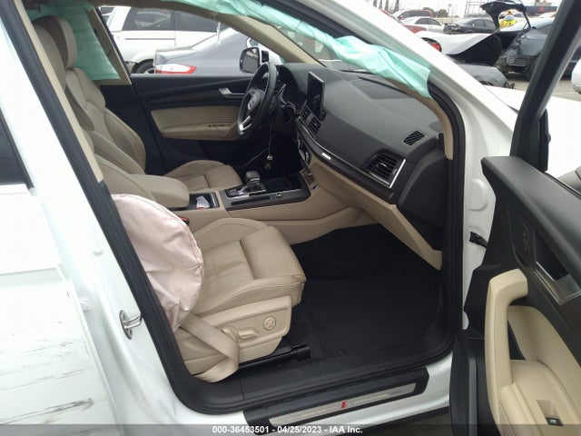 WA1EAAFY7N2043827 Audi Q5 S Line Premium Plus