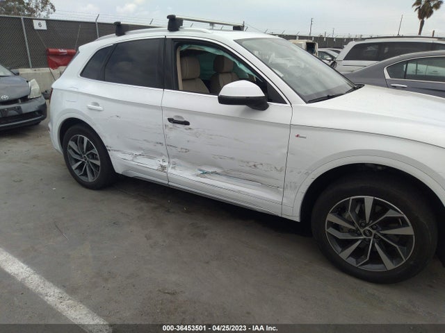 WA1EAAFY7N2043827 Audi Q5 S Line Premium Plus