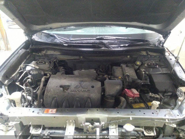 JA4AZ3A37JZ059526 Mitsubishi Outlander Es/se/sel/le