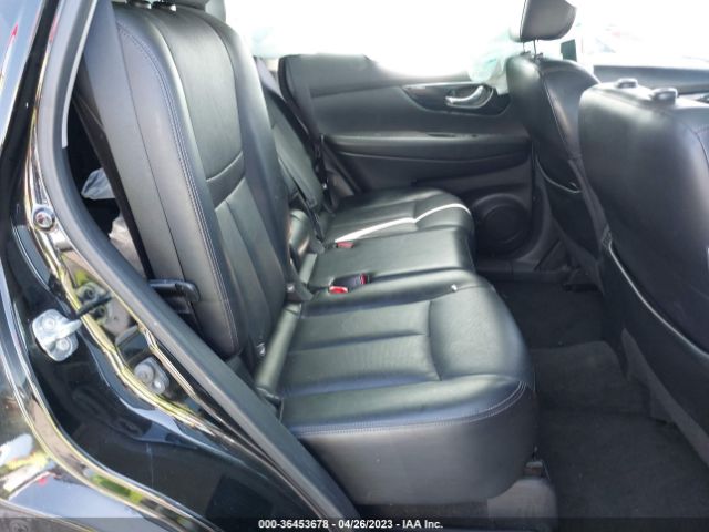 JN8AT2MV3JW317917 Nissan Rogue Sl