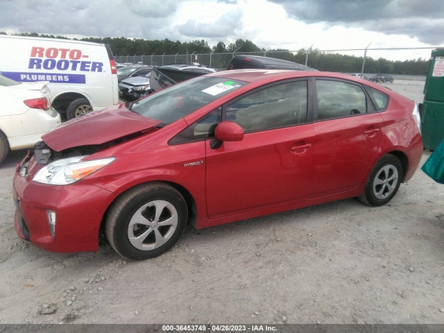 Toyota Prius Four 2015 JTDKN3DU1F0463234 Image 2