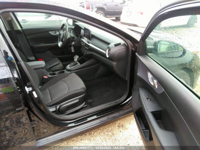 3KPF24AD4NE455784 KIA Forte Lxs