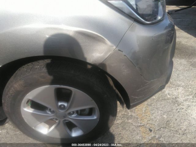 KNDJN2A21E7083552 KIA Soul Base
